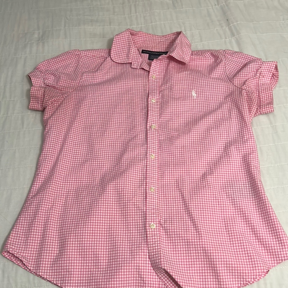 Ralph Lauren top, 100% cotton, tapered fit with a”slightly puffed sleeve